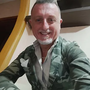 Casa Da Peppe Aeroporto di Catania Fontana Rossa